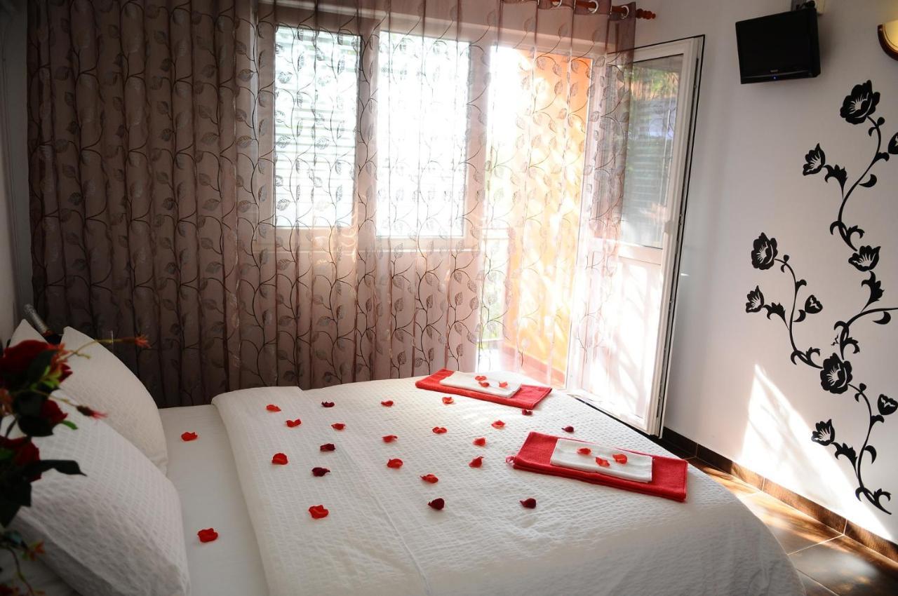 Vila Floarea Etiquette Costinești Dış mekan fotoğraf